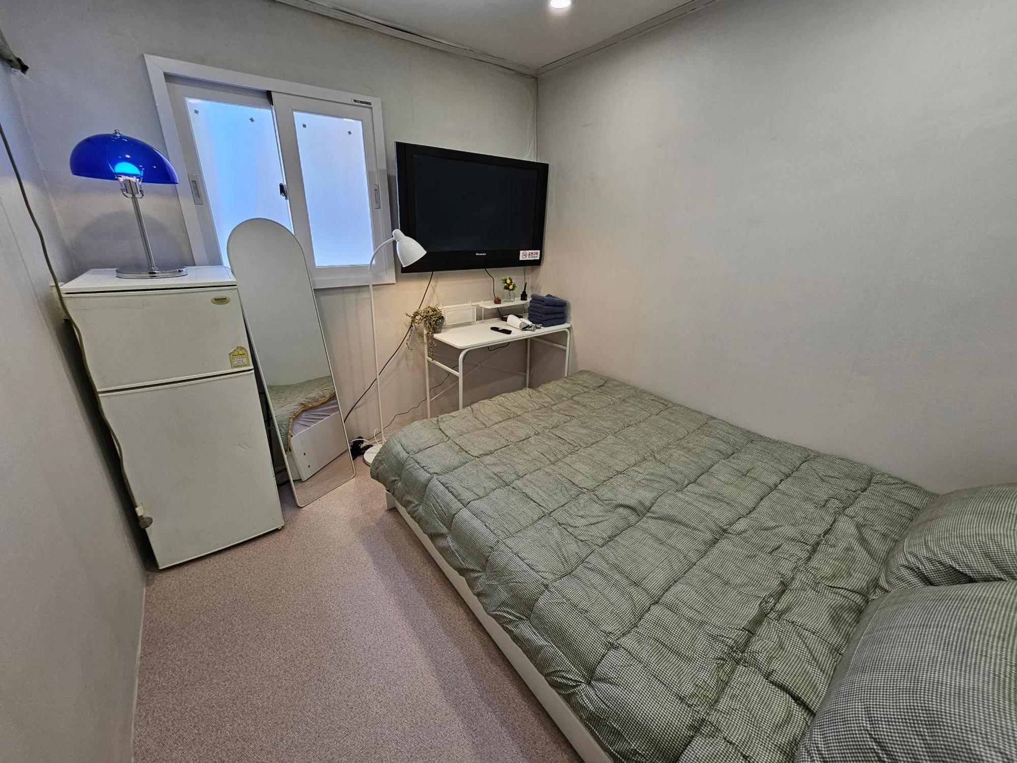 Capsule hotel Seoul Stay *